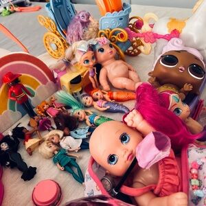 Colorful Kids Doll Set and many girlish accessories & toys